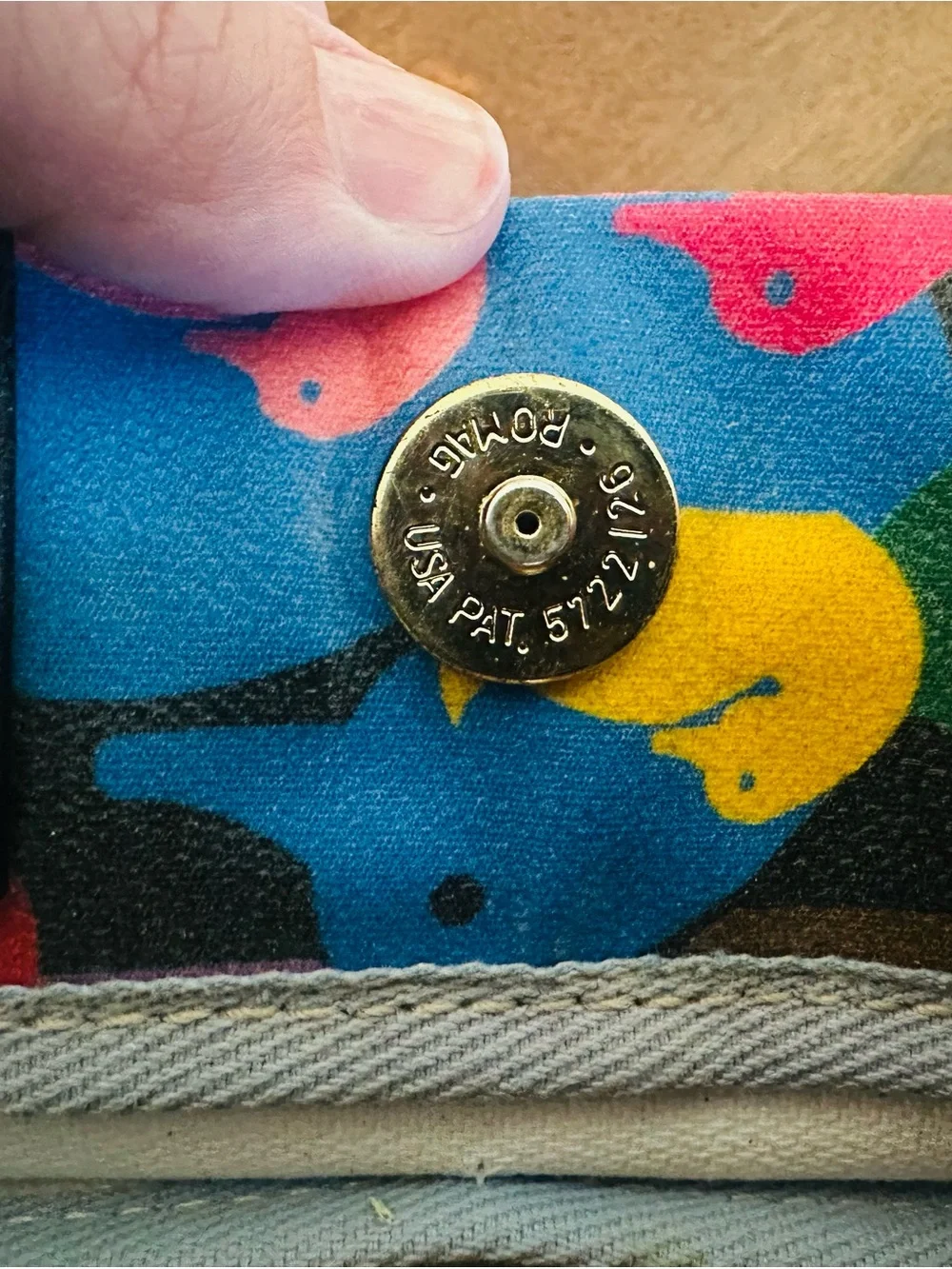 VTG Dooney & Bourke Wonder Ducks Satchel Bag- Rare Y2K Rainbow